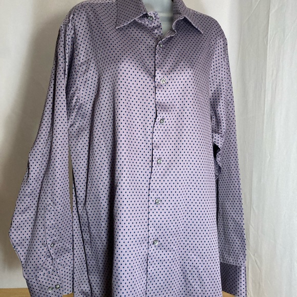 Large button down top - Picture 1 of 12